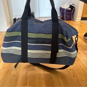 Splendid Medium Weekender / Duffle Bag